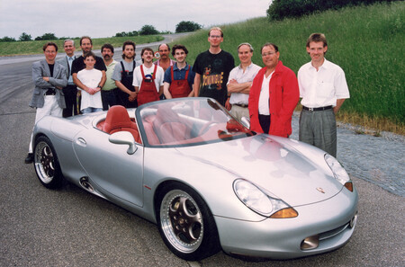 25 años del Porsche Boxster: sus creadores nos cuentan cómo se fraguó el coche que salvó a Porsche de la bancarrota