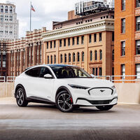 Confirmado: el Ford Mustang Mach-E es el primer SUV eléctrico que supera los 480 km de autonomía (EPA), con permiso de Tesla