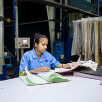 La reforma de las 40 horas en México tenía un problema: permitía trabajar seis días. El Senado quiere corregirlo 