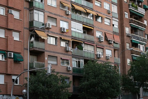 Moradores na Espanha / Imagem: Javier Gómez