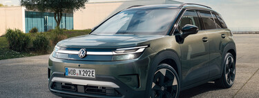 El Volkswagen ID.Cross ya tiene precio en España, pero de momento solo puedes elegir la versión más cara 