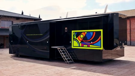Este es el motorhome de Valentino Rossi: una casa de lujo portátil obra de una empresa española