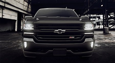 Chevrolet Cheyenne Midnight 2017 1