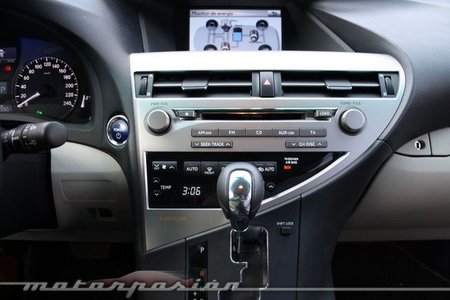 Lexus RX 450h 7