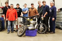 Build Milwaukee, restauramos la moto y aprendemos mecánica