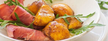 La ensalada fácil y rápida que puedes elaborar para una cena proteica de verano, sin lechuga y sin tomate 