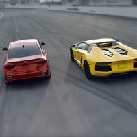 Lo nunca visto en circuito: Kia Forte 1 - Lamborghini Aventador 0, o cómo batir a un superdeportivo