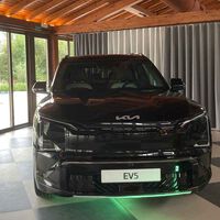 Conocemos el Kia EV5: un espacioso SUV eléctrico que copia la receta del Kia EV3 en formato grande para dar guerra al Tesla Model Y