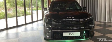 Conocemos el Kia EV5: un espacioso SUV eléctrico que copia la receta del Kia EV3 en formato grande para dar guerra al Tesla Model Y