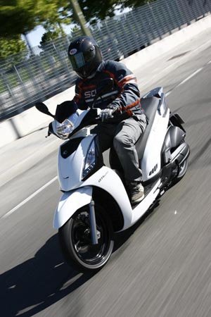 Kymco People 125 GTI