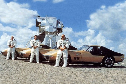 La historia de fascinación por el Corvette entre astronautas y por qué GM se los rentó a un dólar al mes