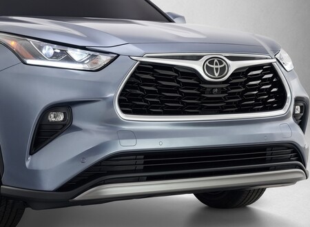 Toyota registra el nombre de Grand Highlander, un SUV que podría ser de la talla de una Chevrolet Suburban