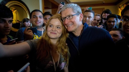 Tim Cook promete participación femenina en la keynote a escasas horas de que empiece