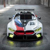 BMW M8 GTE, listo para competir en las 24 horas de Le Mans y también para salir a la calle
