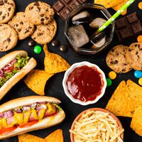 México prohibió la comida chatarra en las escuelas; ahora EE.UU. quiere impedir que se compre con cupones de alimentos