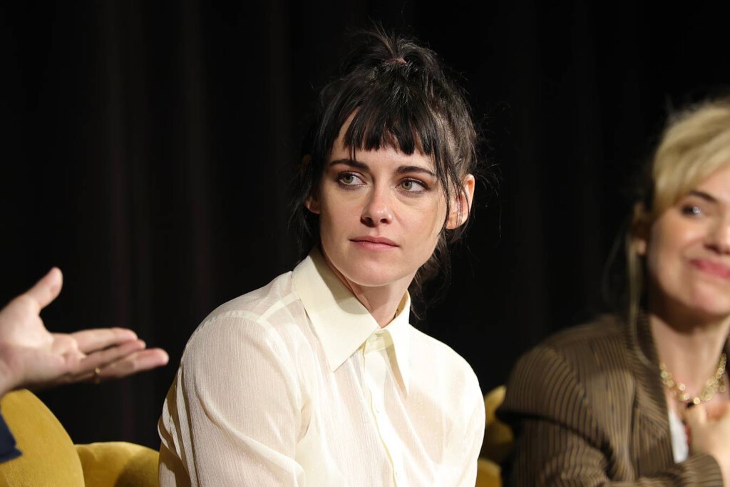 Kristen Stewart cree que actuar es "poco masculino" y un trabajo "sumiso": "¿Alguna vez has conocido a una actriz de método?"