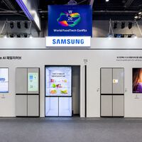 Esta IA sí que es útil: tu frigorífico Samsung mira en su interior y te propone recetas con lo que tienes antes de que se eche a perder