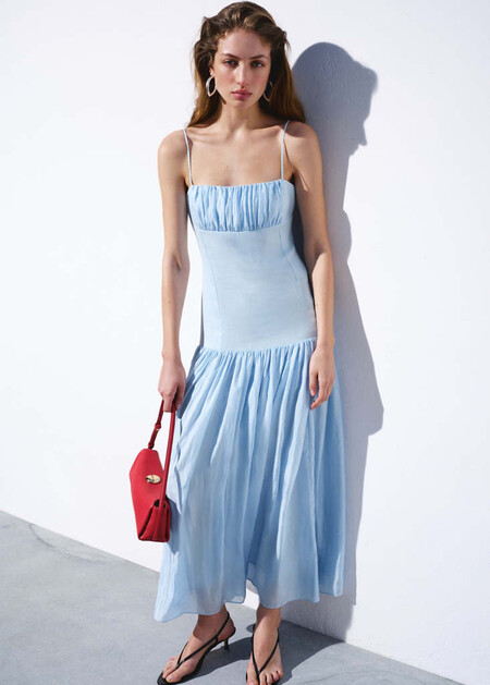 vestido fruncido