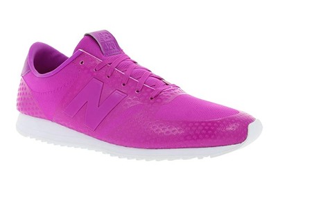 Por sólo 39,95 euros podemos hacernos con las zapatillas New Balance WL420 DFI en fucsia gracias a Amazon