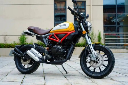 Copia China Duati Scrambler002