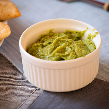 Parece guacamole, pero no lo es: es la salsa venezolana con aguacate que es perfecta para acompañar empanadas, carnes, arepas y tequeños 