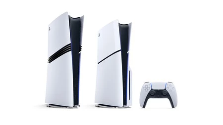 PS5「スリム」の隣にあるのがPS5 Pro。