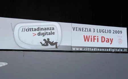Multa al Ayuntamiento de Málaga por dar acceso abierto a Internet 