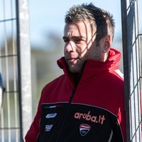 Álvaro Bautista: "Han sido  dos días de test positivos pero el primer día la pista tenía un agarre muy bajo"