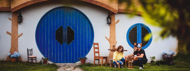 Por la mañana despertarse en la casa del hobbit, por la tarde playa idílica desierta y por la noche festival de metal internacional: solo podía suceder en Galicia 