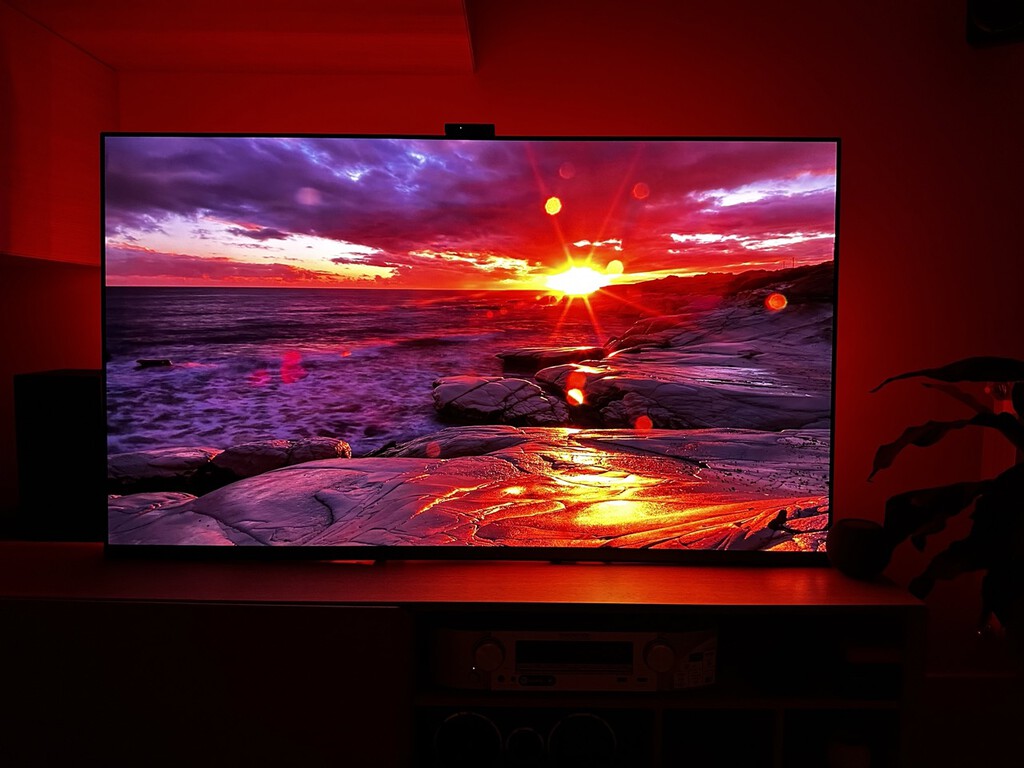 He puesto en mi Smart TV unos salvapantallas 4K con Dolby Vision y esta es la aplicación para Android TV que he usado