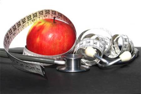 Dejar de lado las dietas milagro para adelgazar de forma sana. Operación bikini