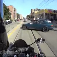 Demostración práctica de por qué tenemos que usar siempre el 100% de la atención entre el tráfico