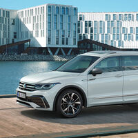 El nuevo Volkswagen Tiguan Allspace estrena frontal, pero se queda sin motores microhíbridos ni híbridos enchufables
