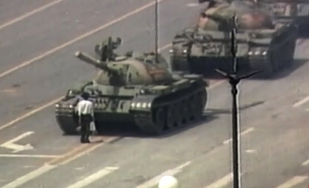 Se cumplen 30 años de la matanza de Tiananmen y de una de las imágenes más icónicas de la historia reciente