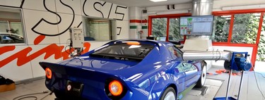 Así de bruto suena el V8 4.3 de hasta 600 CV del New Stratos, con llamaradas incluidas 