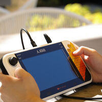 Los clásicos nunca mueren: Atari lanzará una consola portátil con más de 200 juegos retro instalados y varias formas de jugar 