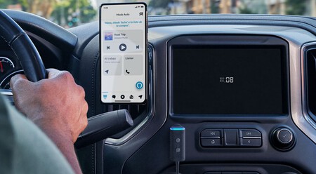 Amazon Echo Auto 2ª generación en oferta por Navidad