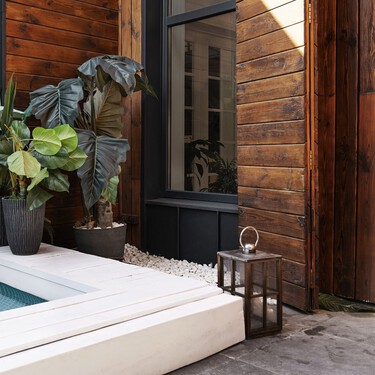 Carrefour rebaja por tiempo limitado el conjunto de terraza más moderno y sofisticado: dos sillones y una mesa de café por 149 euros