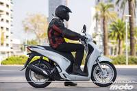 Honda Scoopy SH125i 2013 prueba (concucción en ciudad y carretera)