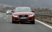 ¿Un Audi A5 que tumba en las curvas?