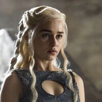 "Esto no debería haber ocurrido". Emilia Clarke no se toma a pecho que a "nadie" le gusten sus proyectos en ciencia ficción para Marvel, Star Wars y Terminator