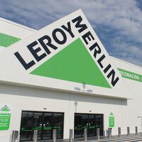 Leroy Merlin tiene la alternativa ideal al toldo tradicional: este parasol sin obras y fácil de instalar