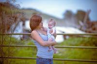 Esperar poco tiempo entre embarazos podría aumentar el riesgo de autismo