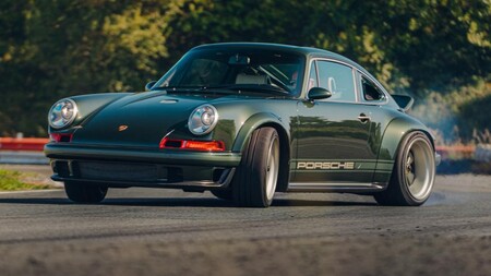 Este Porsche 911 restomod es una maravilla de 507 CV creada por Singer, cuesta más de dos millones y los merece