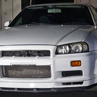 Roban el Nissan Skyline GT-R con el que Hamilton derrapó por Japón en un vídeo viral y aparece varios meses después. Estaba a punto de salir del país en un contenedor