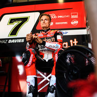 Chaz Davies se recupera de su accidente: "Soy muy afortunado de estar en casa 48h después"