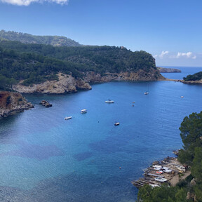 Había estado en Ibiza, pero este rincón del norte con aguas turquesas es lo más auténtico que he visto de la isla