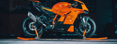 Adiós al diseño clásico de las KTM. Han roto con la persona que llevaba 35 años haciendo sus motos nuevas