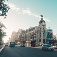 Alerta por contaminación en 26 ciudades de España: un cóctel asfixiante no sólo causado por los coches
