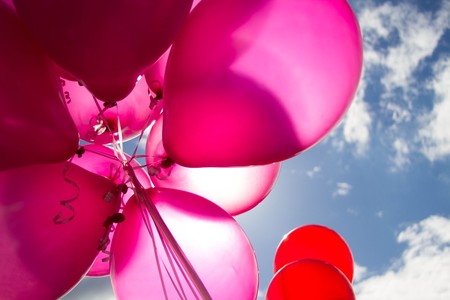 "En el día de tu cumpleaños, soplaré las velas por ti", el precioso homenaje de unos padres a su bebé estrella